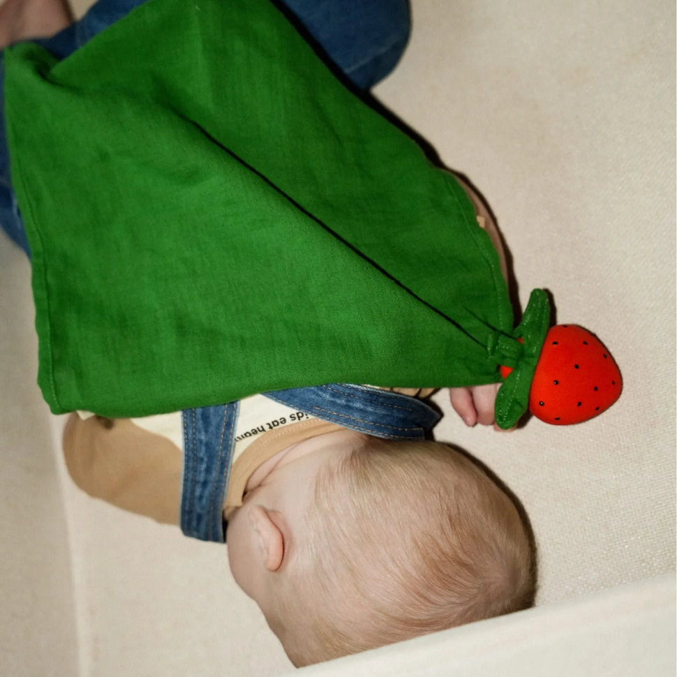 Knuffeldoek Sweetie the Strawberry Big Doudou  