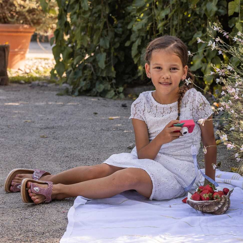 ROOKIE camera - Strawbella