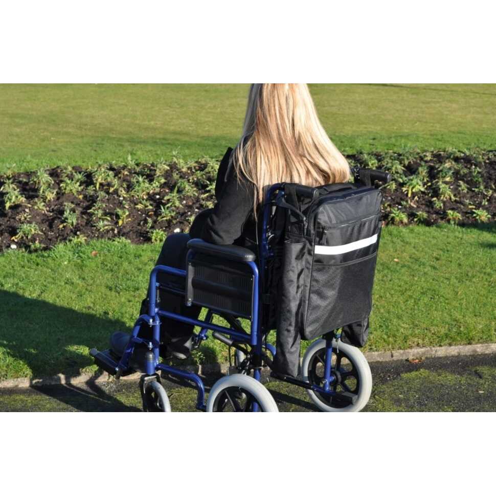 Tas en krukhouder voor rolstoel en scootmobiel